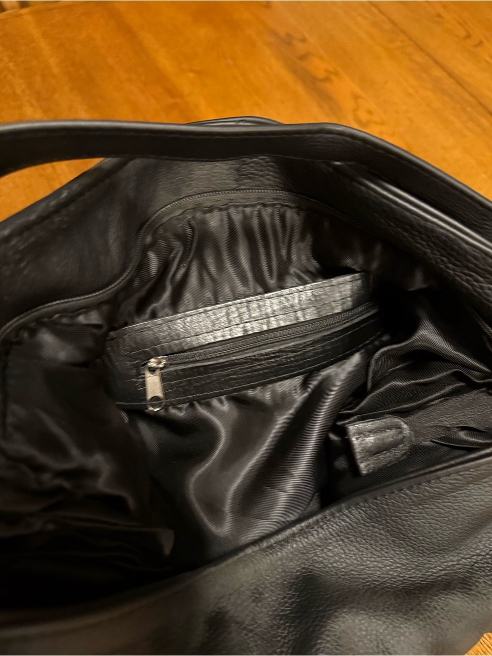Minimalist Black Leather Convertible Purse/Backpack - Picture 8 of 8